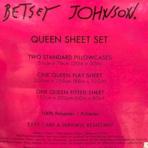 Betsey Johnson Bedding - Betsey Johnson Black Queen Sheet Set Betsey Johnson Bedding - Betsey Johnson Black Queen Sheet Set